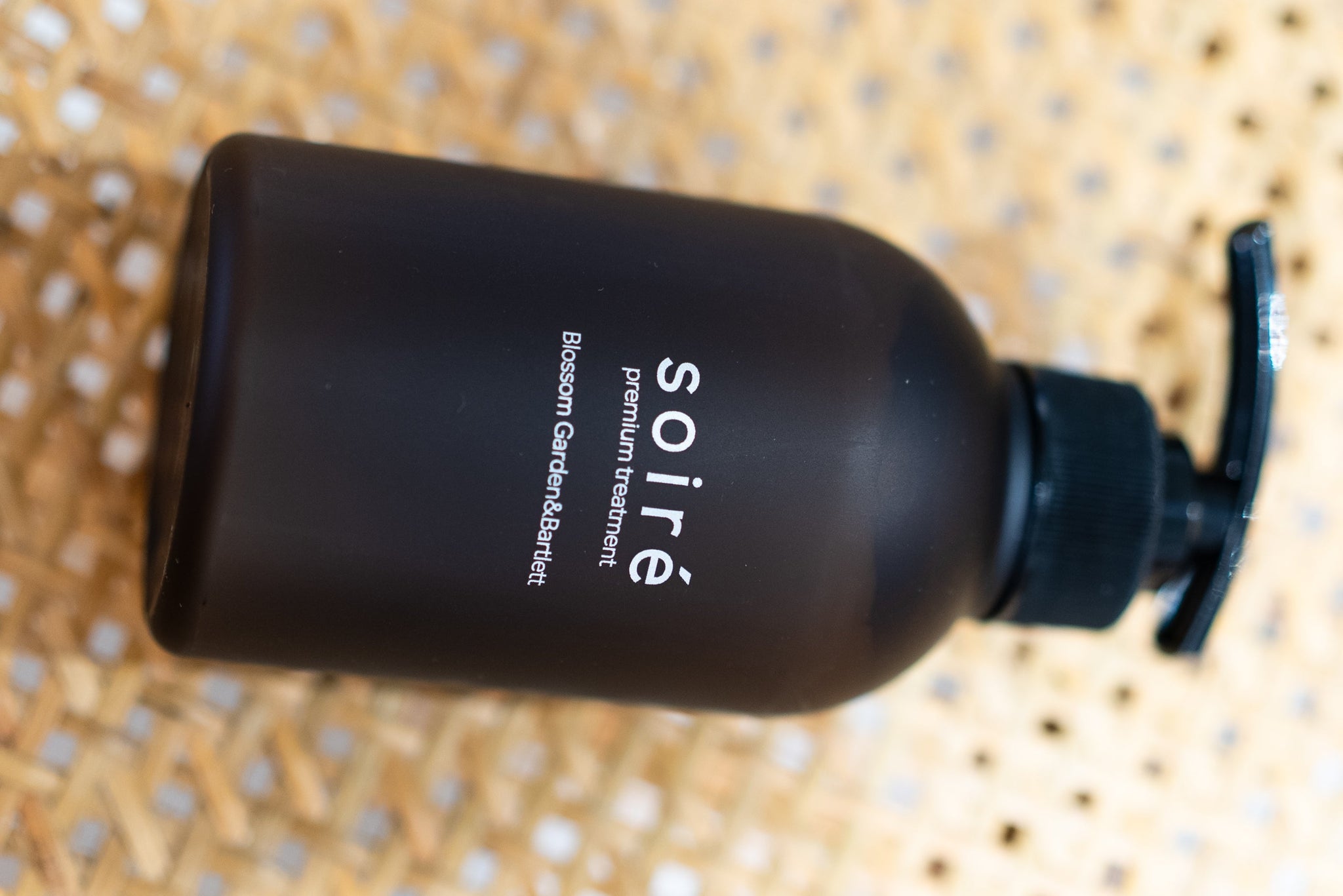 現役美容師が解説｜トリートメントは髪質と頭皮で選ぶ！失敗しない選び方ガイド