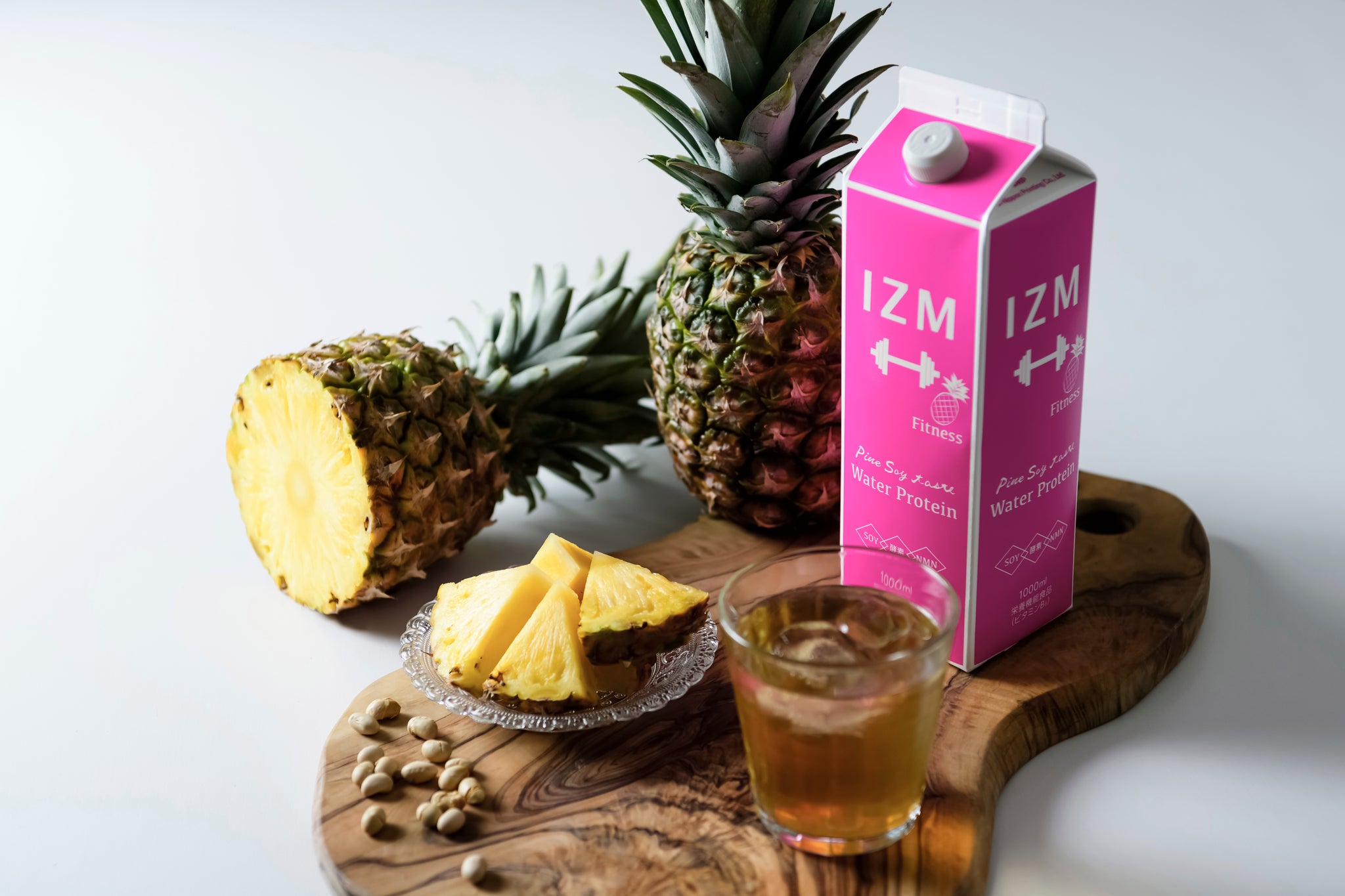 IZM 酵素ドリンク ソイプロテインパイン味 4本セット IZM 酵素ドリンク ソイプロテインパイン味 4本セット